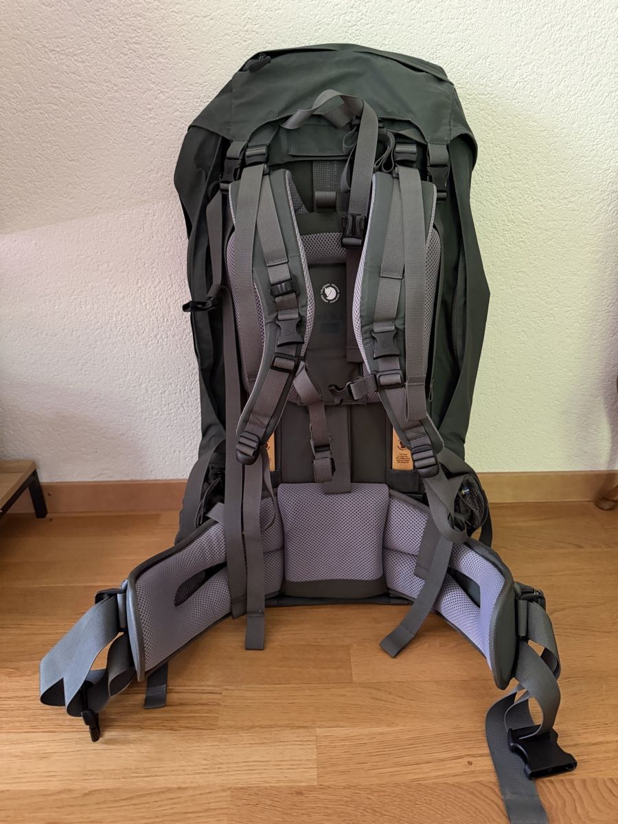 Fjällräven Zaini: Fjällräven 75 L Kajka Trekking Backpack NEW – Nuovo (secondo la descrizione) da La Tour-de-Peilz venduto da bma_s97h 1
