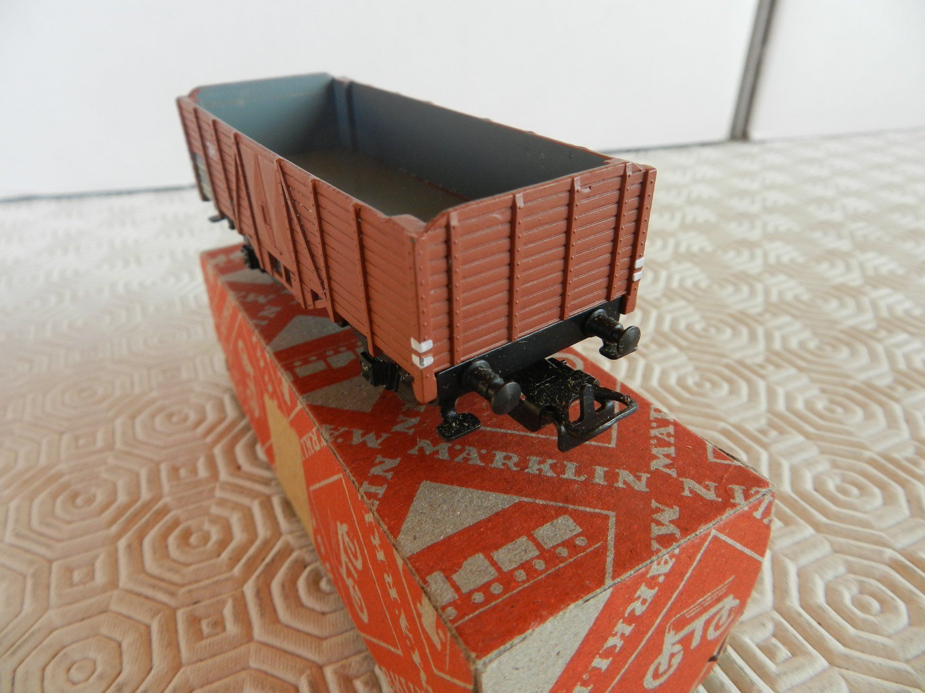 Märklin Modellini di ferrovie: Märklin Hochbordwagen 311 – Usato da Arzier-Le Muids venduto da elocin83 2