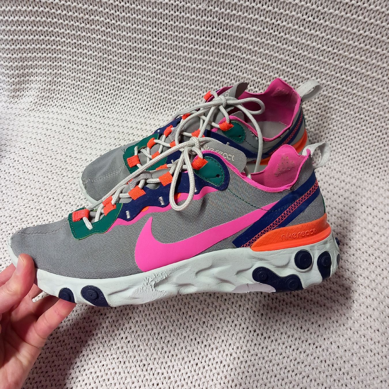 Nike Scarpe da donna: Nike React Element 55 in Gr. 40,5 – Usato da Gwatt (Thun) venduto da umwelt-brocki 1