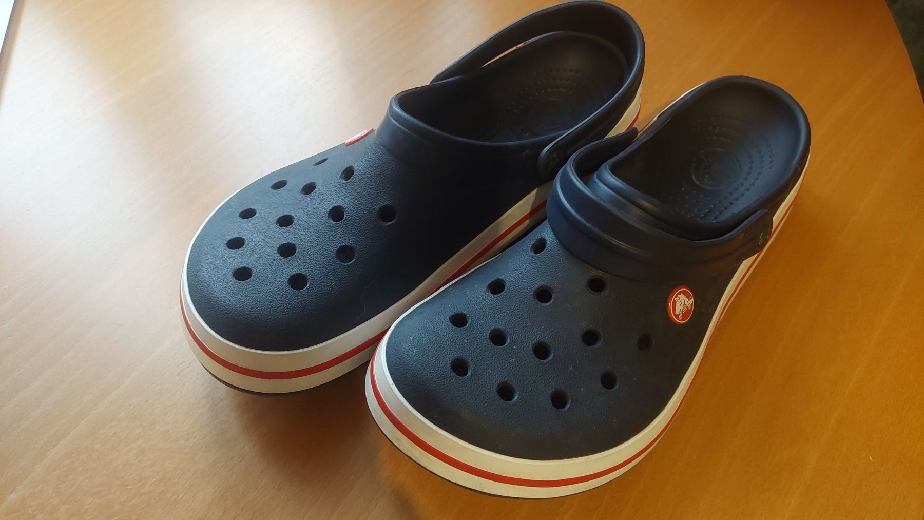 Crocs Scarpe da donna: Crocs Gr. 40 – Usato da Menznau venduto da pabe773