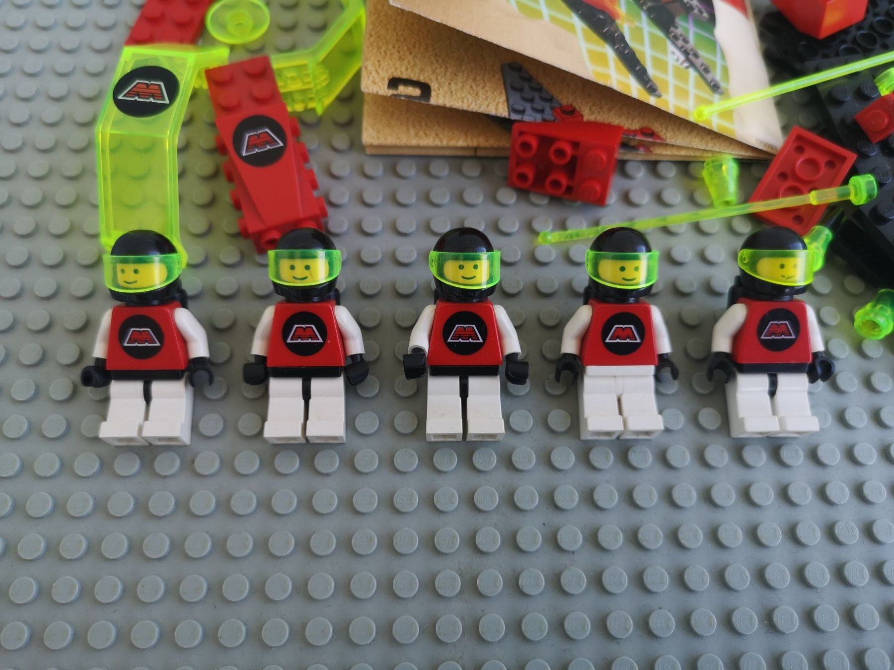 Lego Giocattoli: LEGO M-Tron Figuren + Bauplan 6877 + Teile – Usato da Goldau venduto da MacPad 1