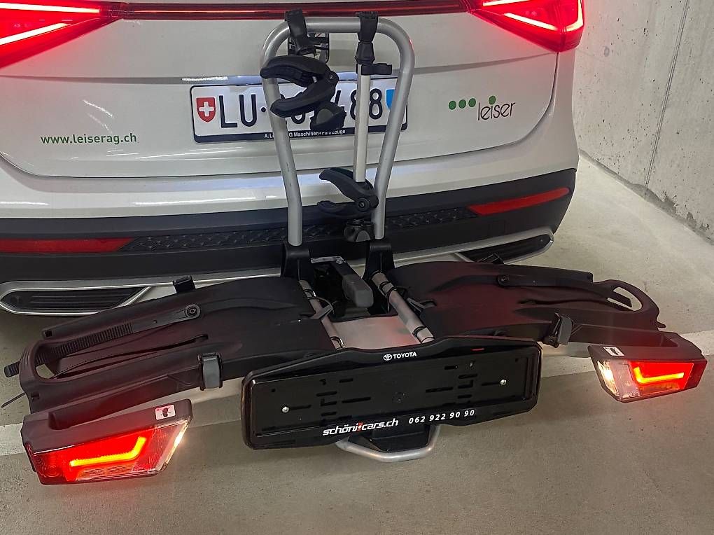 Thule Tutti i ricambio: Thule Easy Fold 931, Neuwertig – Usato da Niederlenz venduto da Cristallina03 4