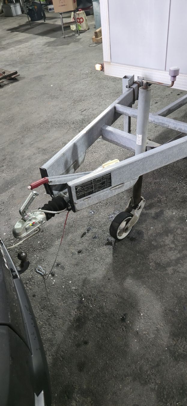 Anhänger: Humer KK 3042 Anhänger VHB – Gebraucht aus Schindellegi von Spinas02 1