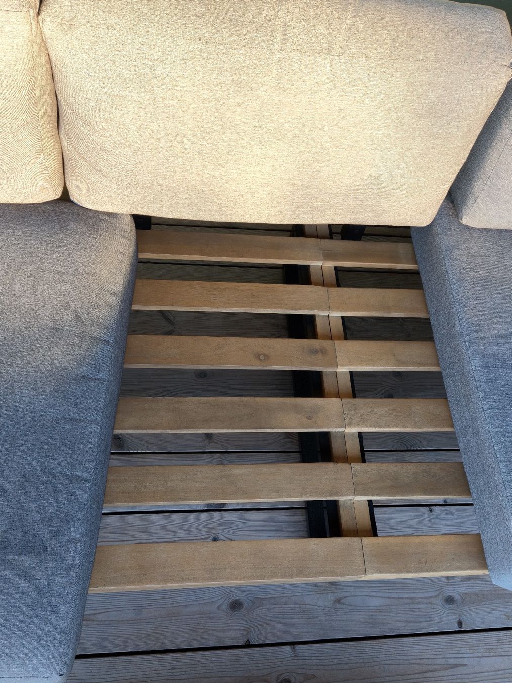 Sofas: Lounch mit Beistelltisch – Gebraucht aus Uttwil von Morfeus106 1