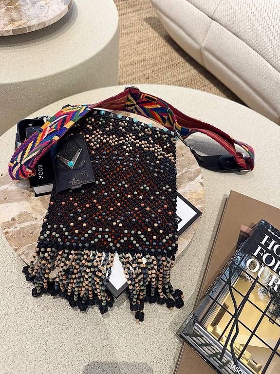Valentino Borse: VALENTINO BOHO TASCHE – Usato da Schwyz venduto da bofb 3