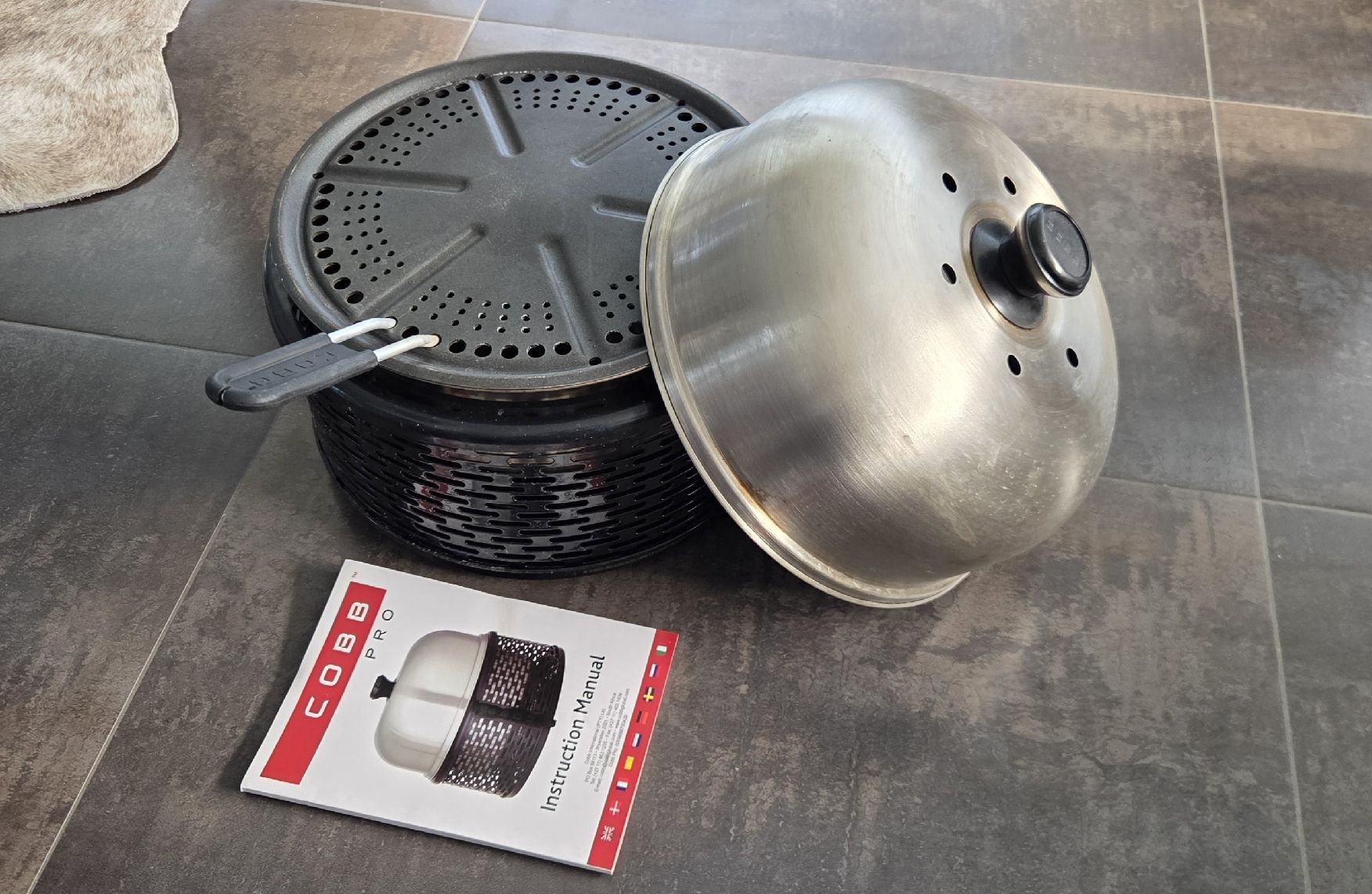 Griglie: COBB Pro Grill – Usato da Beinwil am See venduto da gabipetrovay 1