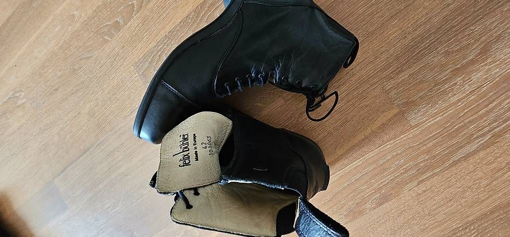 Stinchiere & Fasciature: Reitschuhe mit Gamaschen – Usato da Rupperswil venduto da lizi2005 2