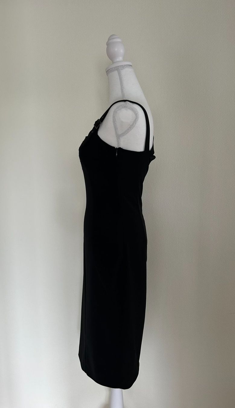 Vestiti: Elegantes, schwarzes Versace-Kleid – Usato da Zuerich venduto da HomeHaven 3