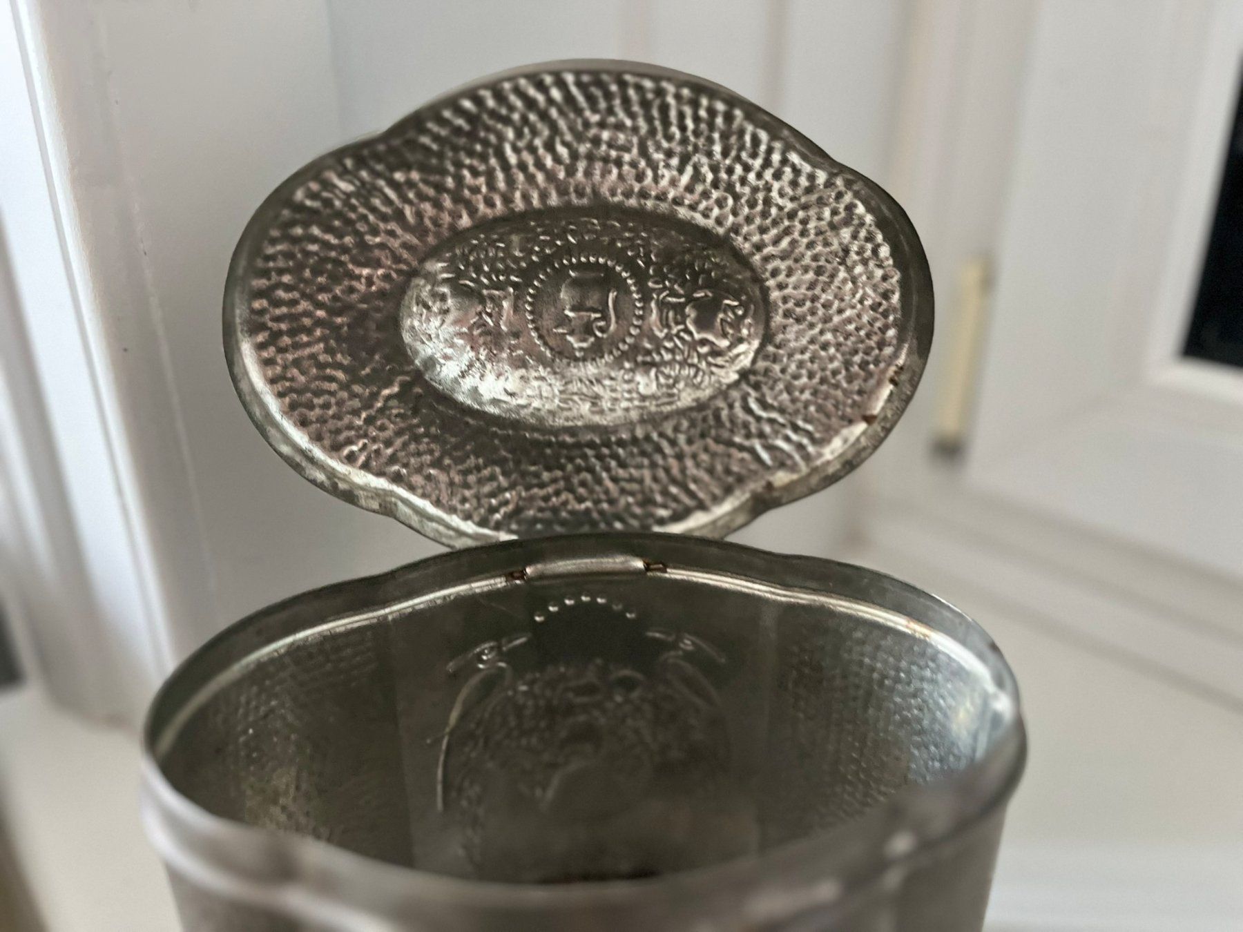 Contenitori & Simili: Antike Jugendstil-Kaffeedose Kaiser's Kaffee Blechdose, 1900 – Usato da Wädenswil venduto da Aniares2 6