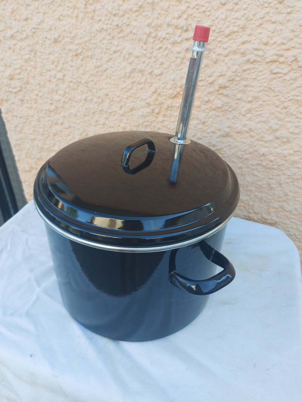 Töpfe: Einkochtopf; Schwarzer Kochtopf mit Thermometer 35cm – Neu und originalverpackt aus Rheinau von profitronic.shop 7