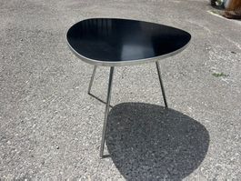 Mid-Century Tripod Couchtisch
