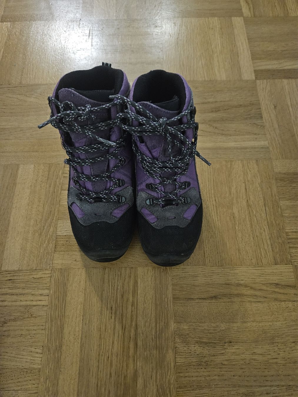 Scarpe per ragazze: 3 paar schuhe – Usato da Basel venduto da fragolina08 4