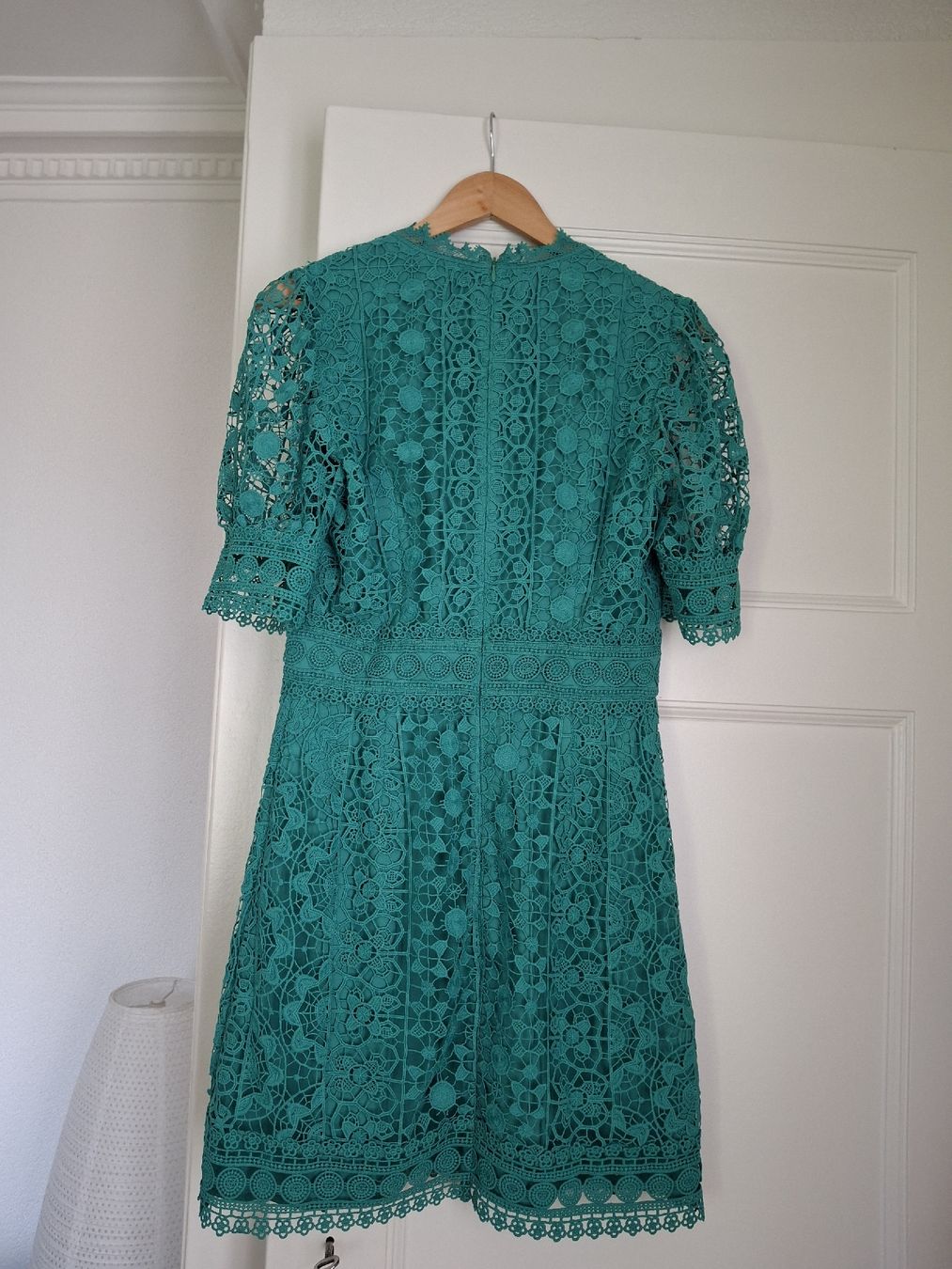 Morgan Vestiti: Robe Morgan T40 NEUVE couleur vert émeraude  – Nuovo (secondo la descrizione) da Lausanne venduto da Cognitia 2