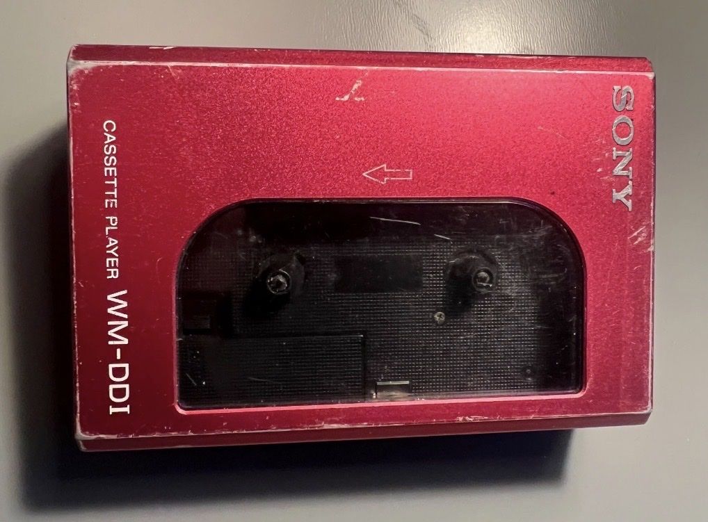 Sony Tragbarer Mediaplayer: Walkman Sony WM-DDL Cassette Player 1984 – Defekt aus Fribourg von Karmann74 5