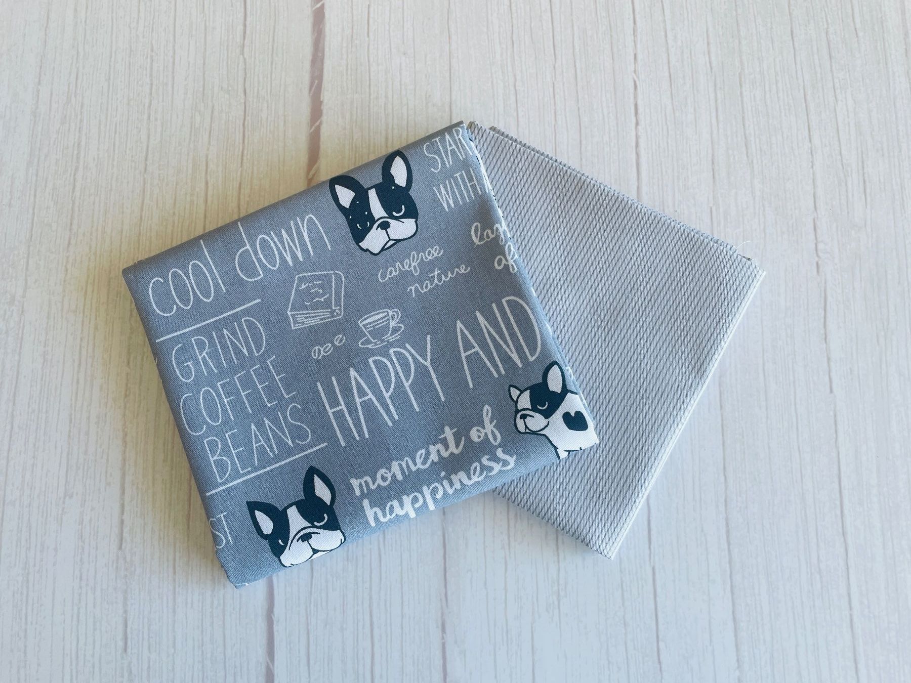 Stoffe: 2 Fat quarter/Coupons patchwork & couture - Bulldog Lignes – Neu und originalverpackt aus Gland von san_xz5j