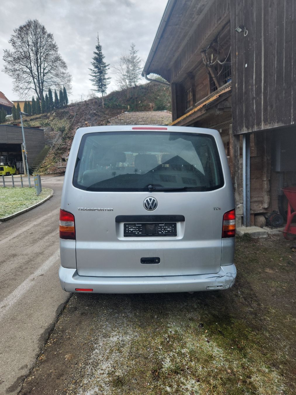 VW Autos: VW T5 Transporter, Silber – Gebraucht aus Luthern von Rous03 3