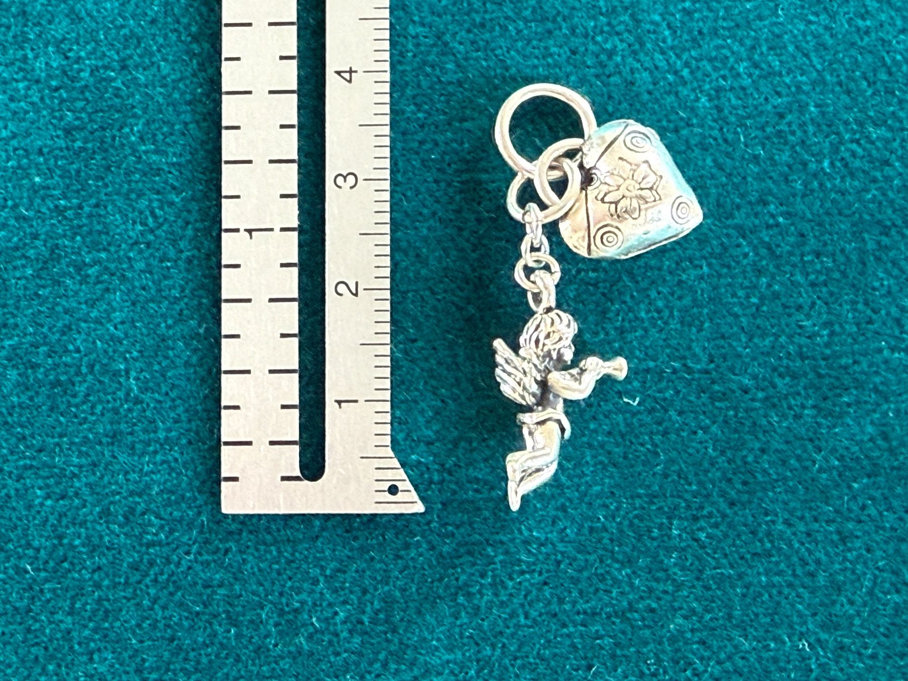 Pendentifs: Schöne Charms, Anhänger in Silber – D'occasion à Buchs SG par Laurenzia2 2