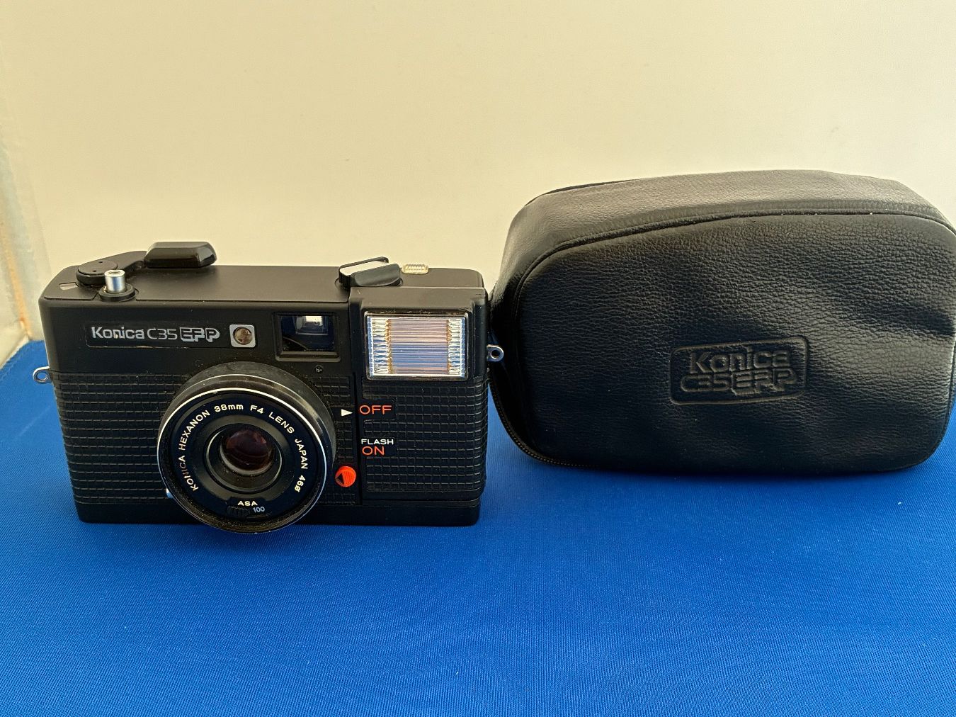 Konica Kamera: Konica C35 EF P, mit Tasche – Gebraucht aus Fällanden von Marcel3500 1