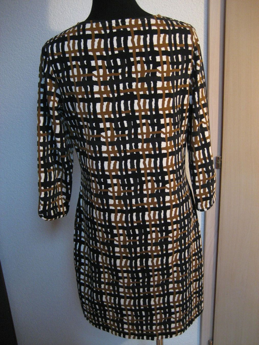Vestiti: Robe stretch Zilch taille L – Nuovo (secondo la descrizione) da Delémont venduto da marryb 4