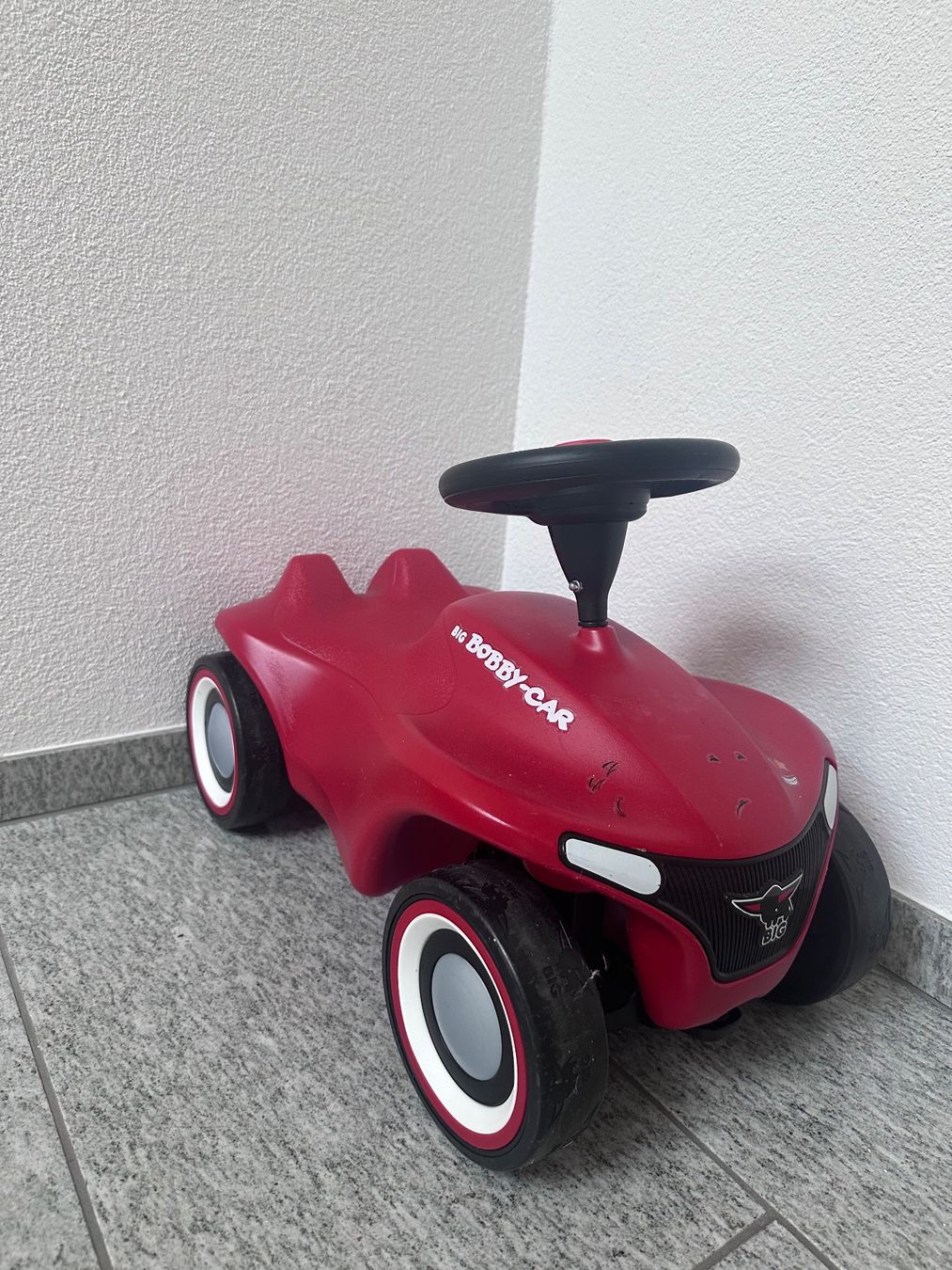 Big Véhicules pour enfants: BIG Bobby Car-Neo Red – D'occasion à Bülach par VM8392X