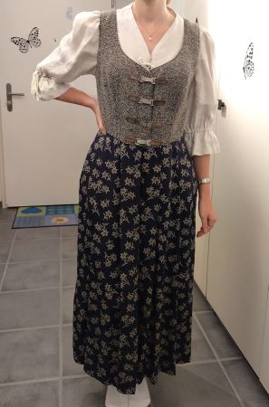Dirndl Kleid mit Edelweiss Gr 40