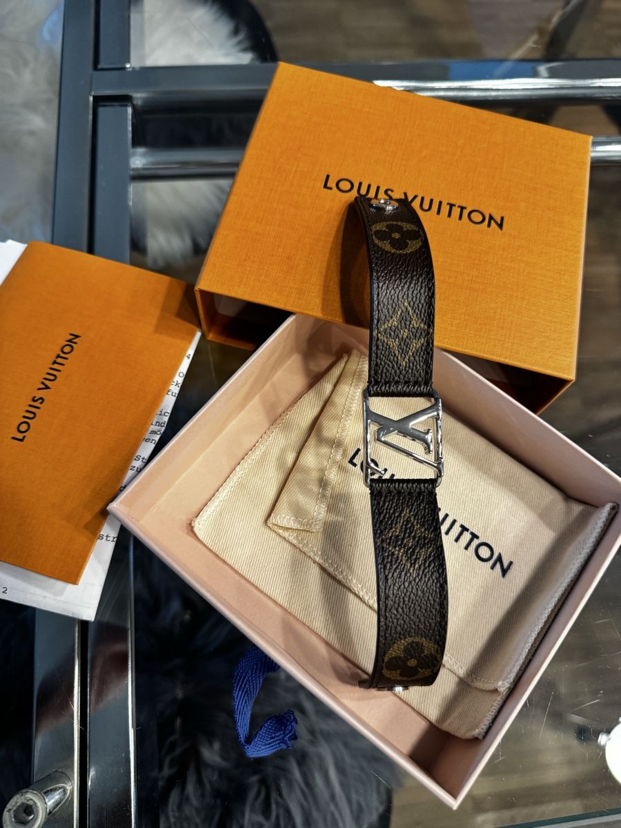 Bracciali & Braccialetti: Louis Vuitton Hockenheim Armband Grösse 21 – Usato da Brüttisellen venduto da bellavita91