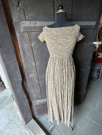 Kleid geblümt gelb Grösse M Guter Zustand
