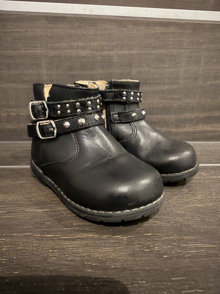 Schuhe für Jungen: Scarponcino Chicco tg21 – Gebraucht aus Sigirino von RamonaLamboo