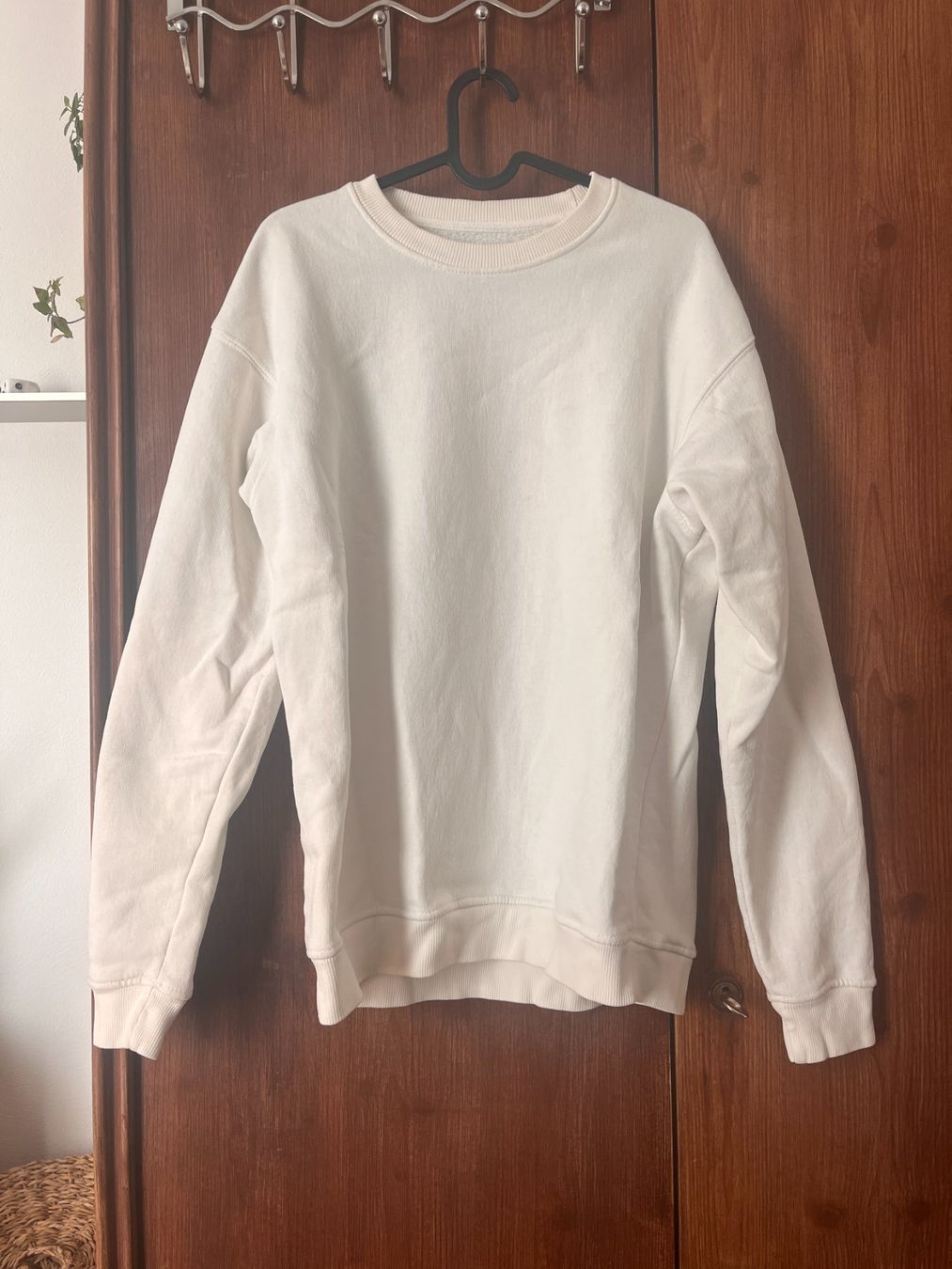 Bershka Maglioni & Felpe: Pullover weiss Bershka (Gr. M) – Usato da Burgdorf venduto da Roman.Bichsel 1