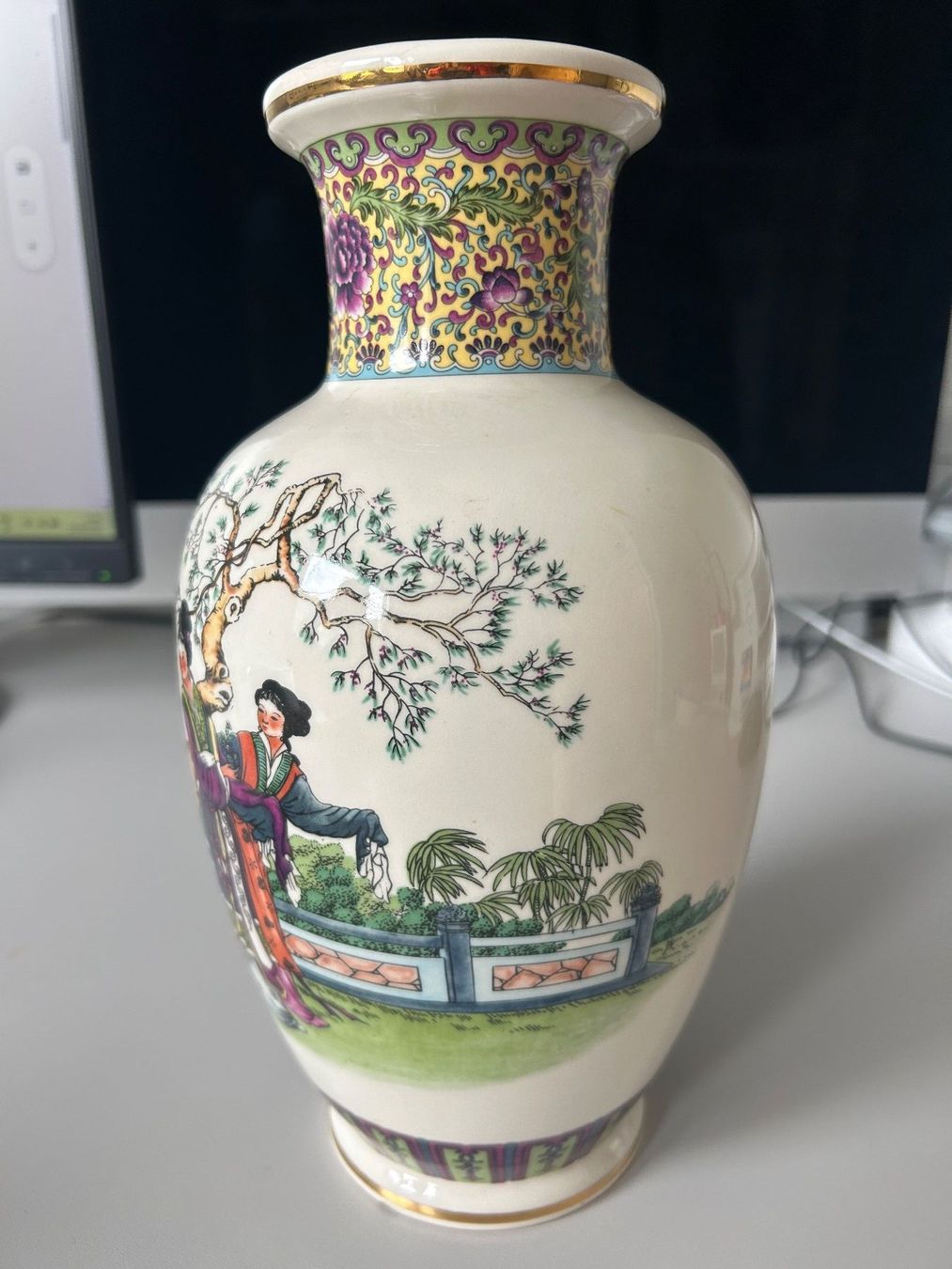 Vasi & Recipienti: Vase chinois / Chinesische Vase – Usato da Sonceboz-Sombeval venduto da Supercool1220 2