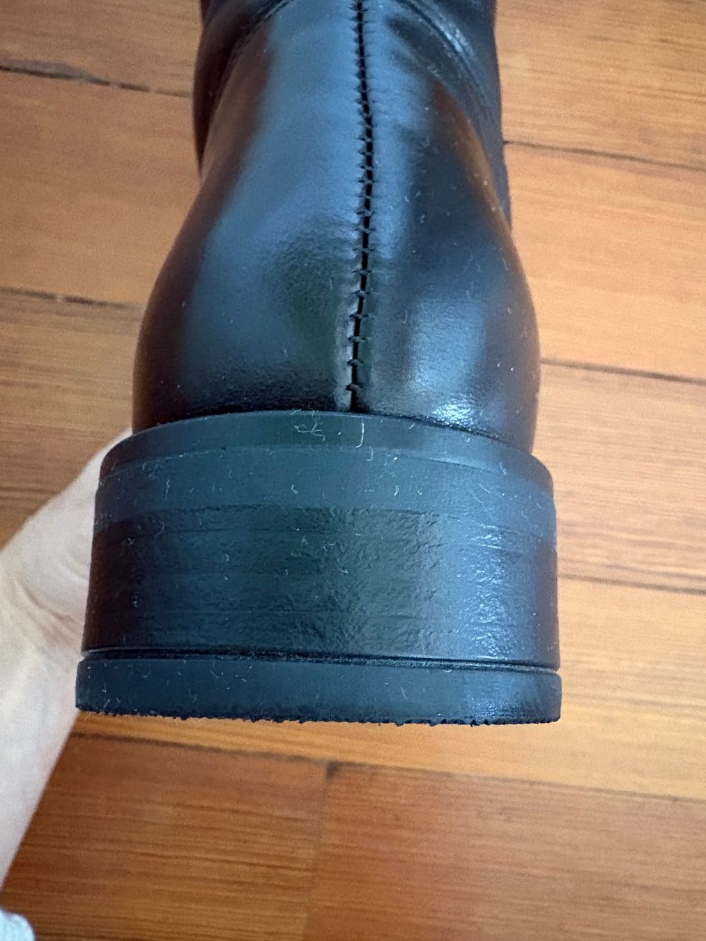 Chaussures femmes: Schwarze Lederstiefel von Bata – D'occasion à Feuerthalen par IrinaFleur 5