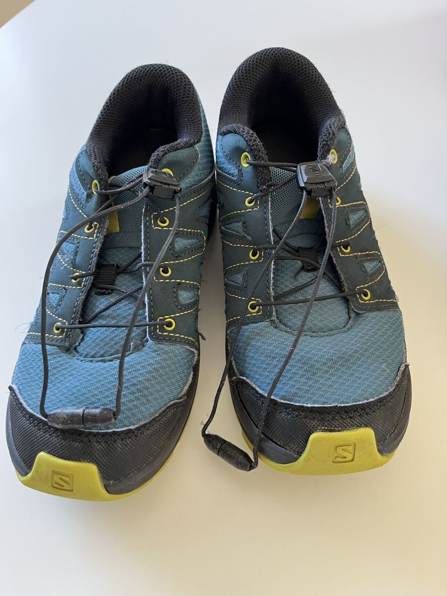 Salomon Scarpe per ragazzi: Trekkingschuhe Salomon – Usato da Bern venduto da merja_r