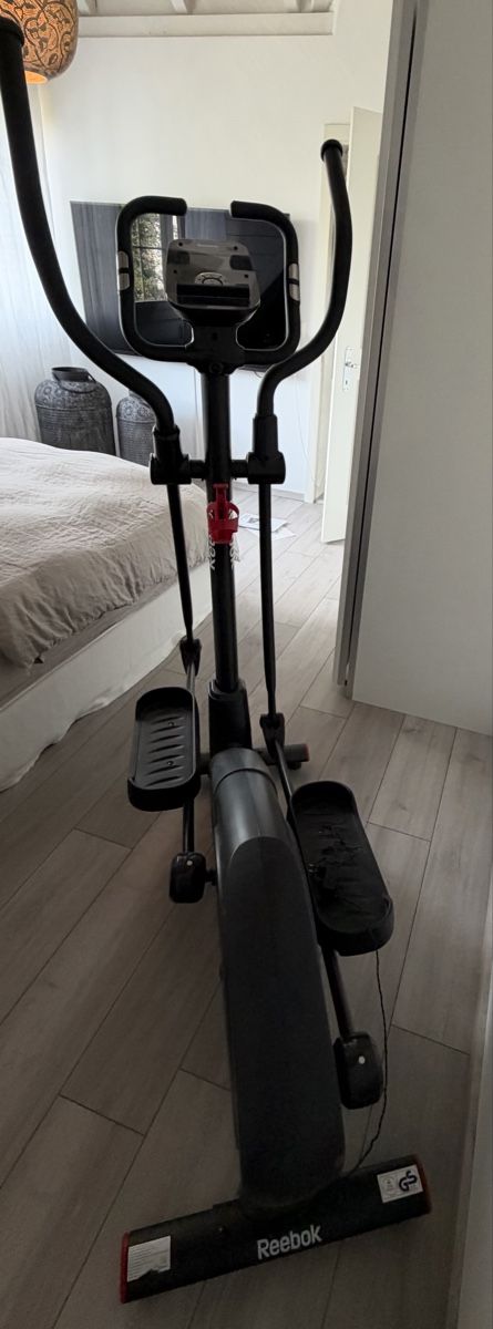 Reebok Hometrainer: Crosstrainer ONE GX50 Reebok – Gebraucht aus Unterengstringen von pacha2013