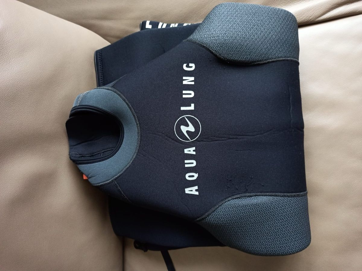 Mute per immersioni: Aqualung Neopren Anzug - 5.5mm – Usato da Oberuzwil venduto da Paedii1997 1