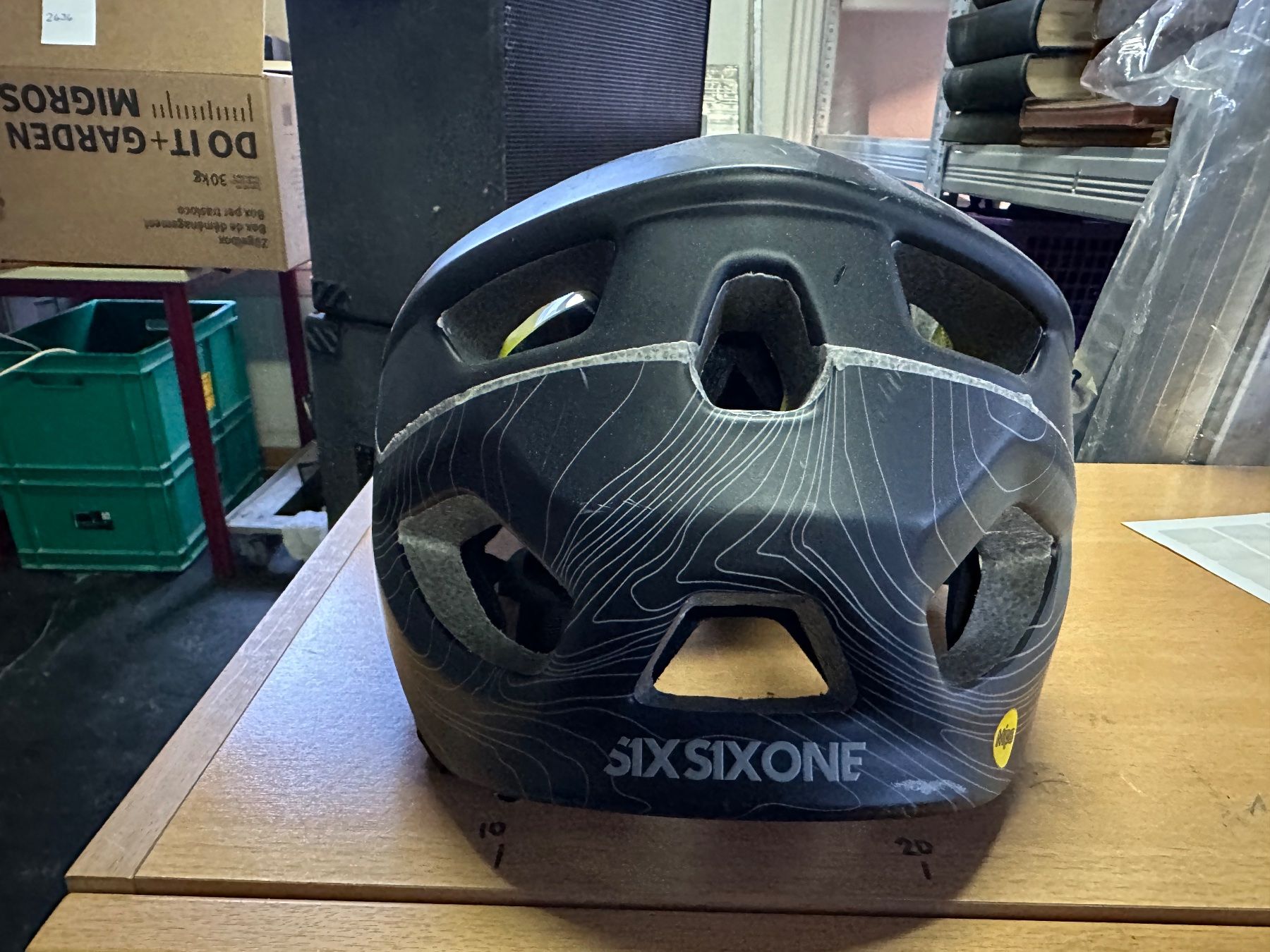 Helme: Six Sixone Velohelm – Gebraucht aus Brügg BE von TSP02 2