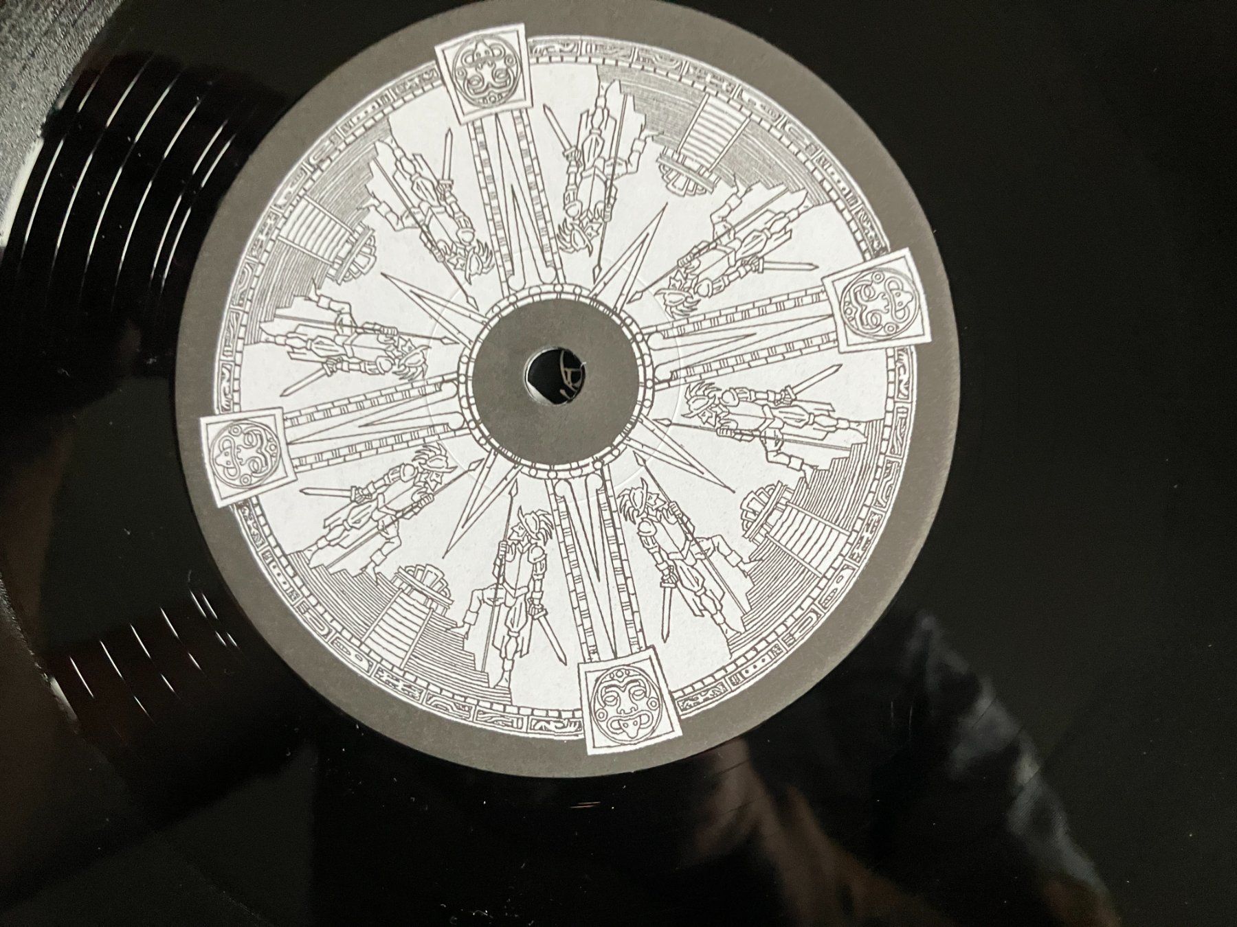 Dischi in vinile: Council Of Tanith – Nuovo (secondo la descrizione) da Aarwangen venduto da Jukebox3 9