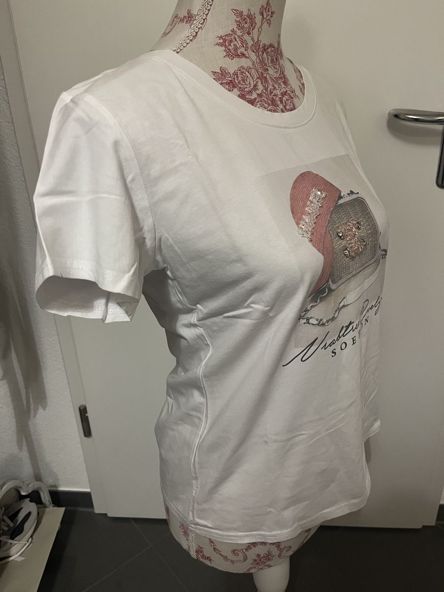 T-shirt: T-Shirt mit Perlen M neu – Nuovo (secondo la descrizione) da Birrwil venduto da vanyboo 2