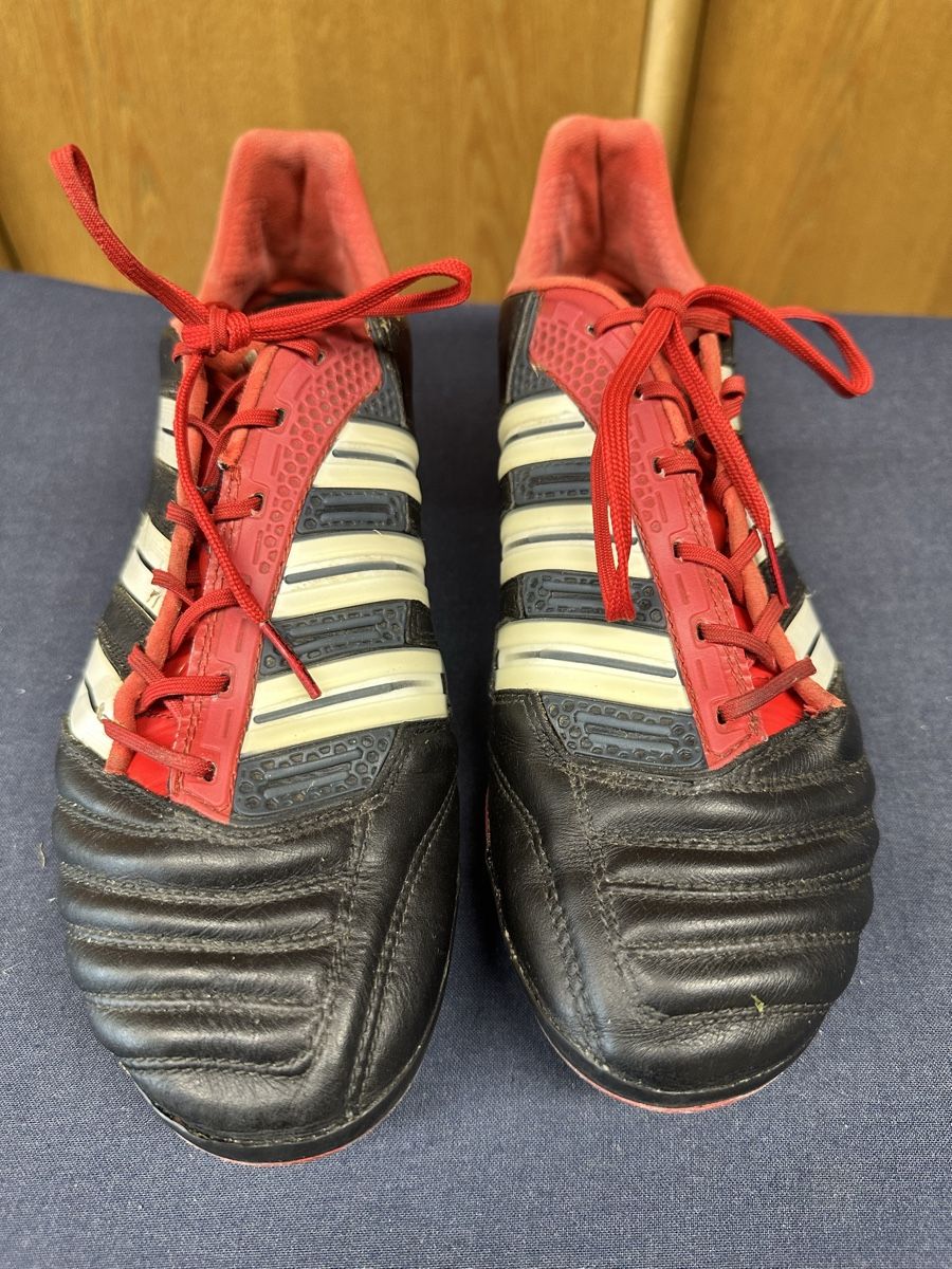 Herrenschuhe: Adidas Predator Stollen/Nocken-Hybrid, Gr.42 2/3 – Gebraucht aus Mörschwil von sam_man 1