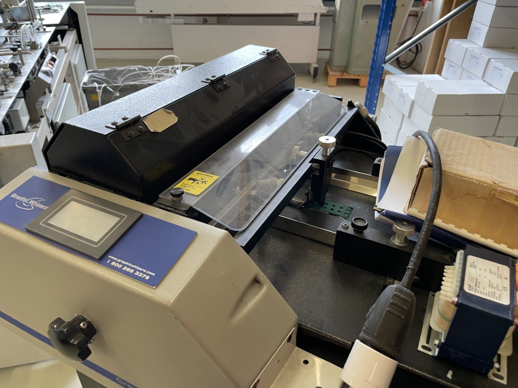 Tutte le macchine: 2 Stück Graphic Whizard Rill- und Perforiermaschine2 – Difettoso da Dietikon venduto da elm_px99 2