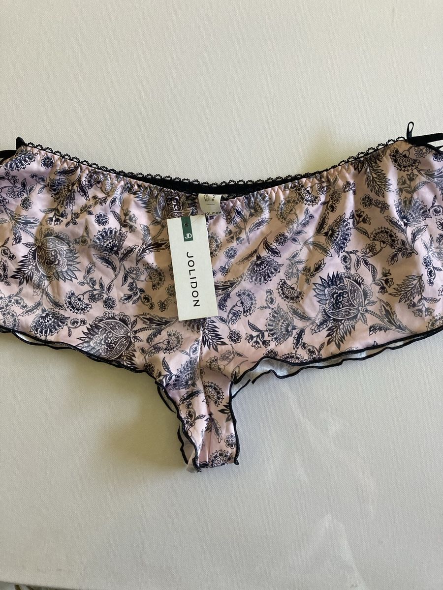 Altra biancheria intima: Short neuf taille 40 – Nuovo e nell'imballaggio originale da Orbe venduto da Jade333 1