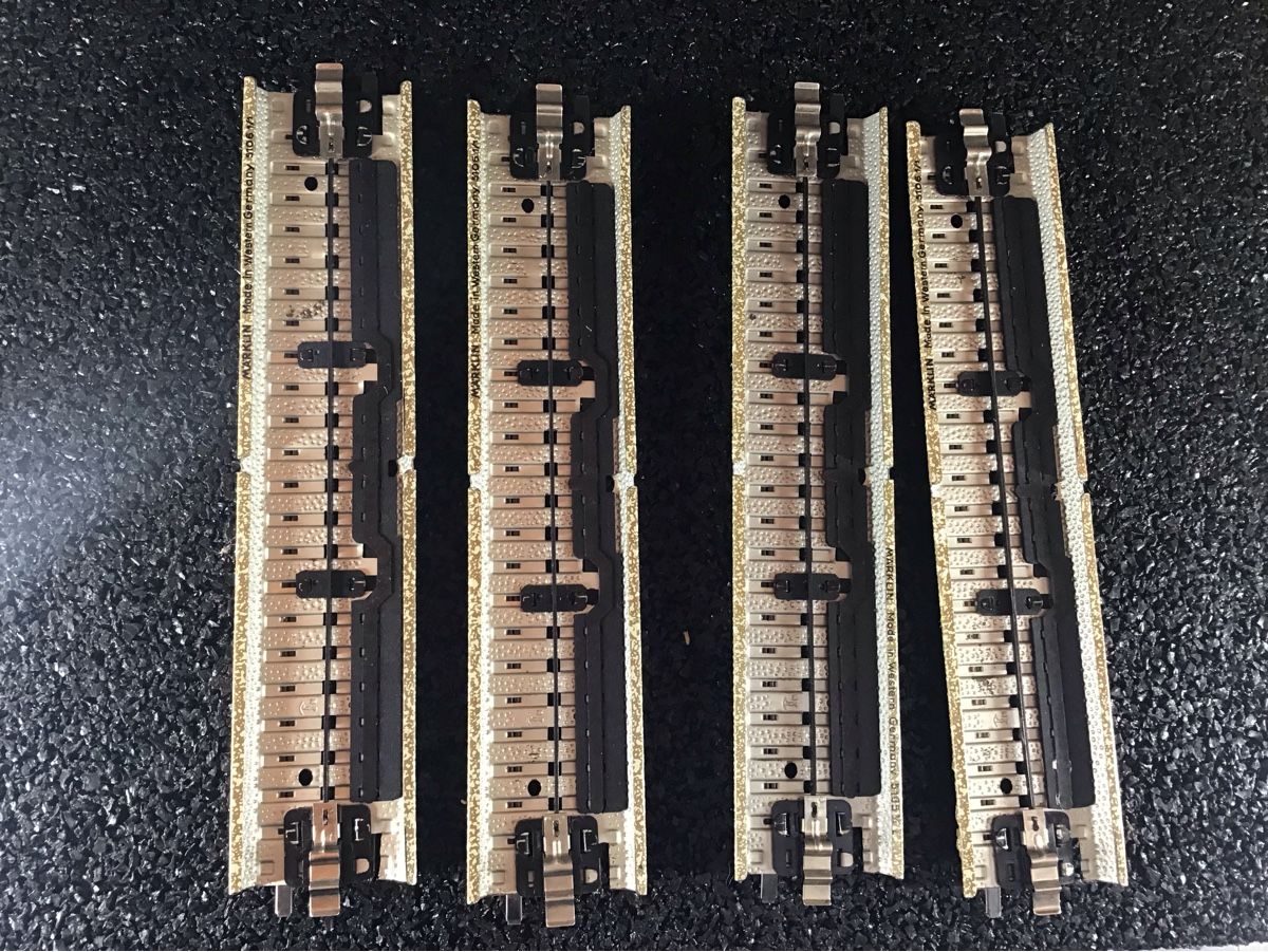 Märklin Modelleisenbahnen: MÄRKLIN GELEISE H0 5106 – Gebraucht aus Männedorf von Spezial-Modelle 1