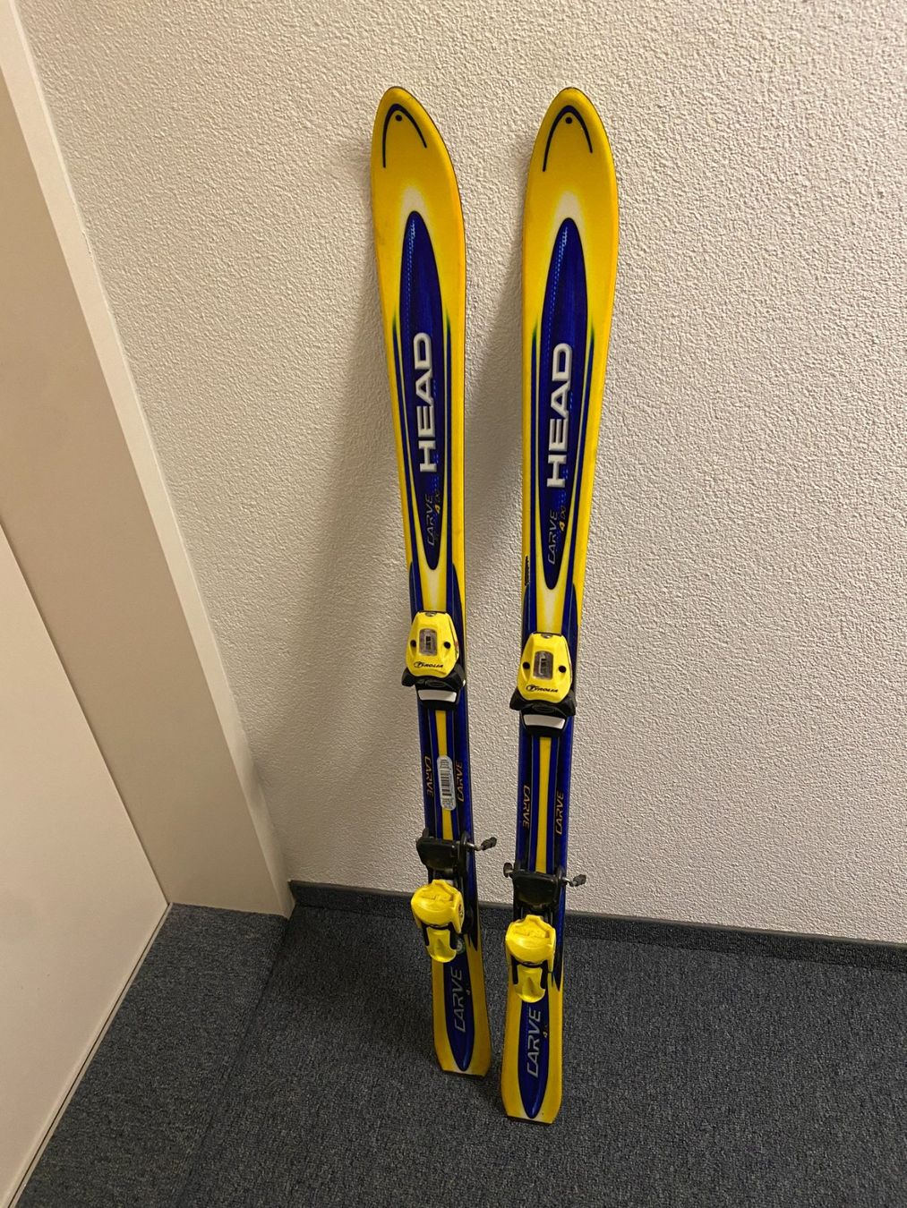Head Sci: Kinder Ski Head 130cm – Usato da Winterthur venduto da Dflacher
