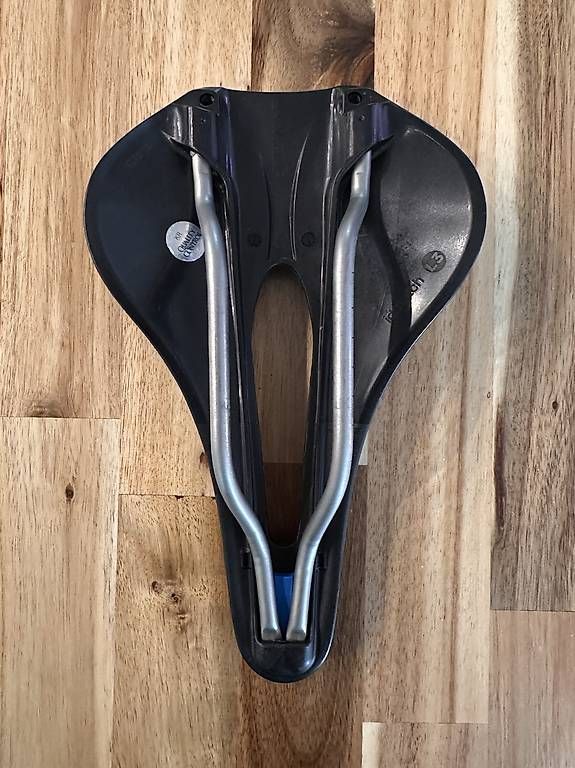Pezzi di ricambio: Velo Sattel Selle Italia – Usato da Zürich venduto da fra_v5fz 1
