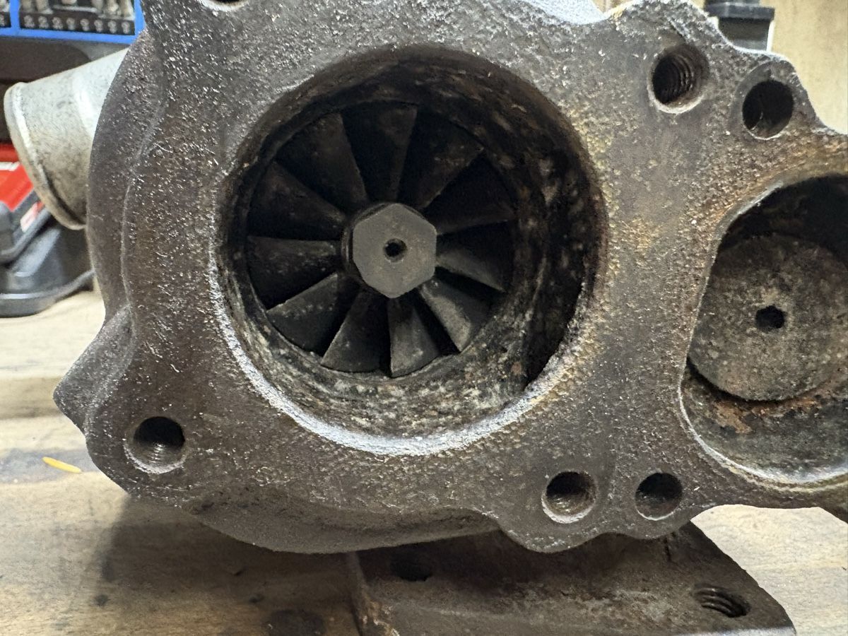 Alle Autoersatzteile: Vw turbo  – Gebraucht aus Remetschwil von Tbieri 2