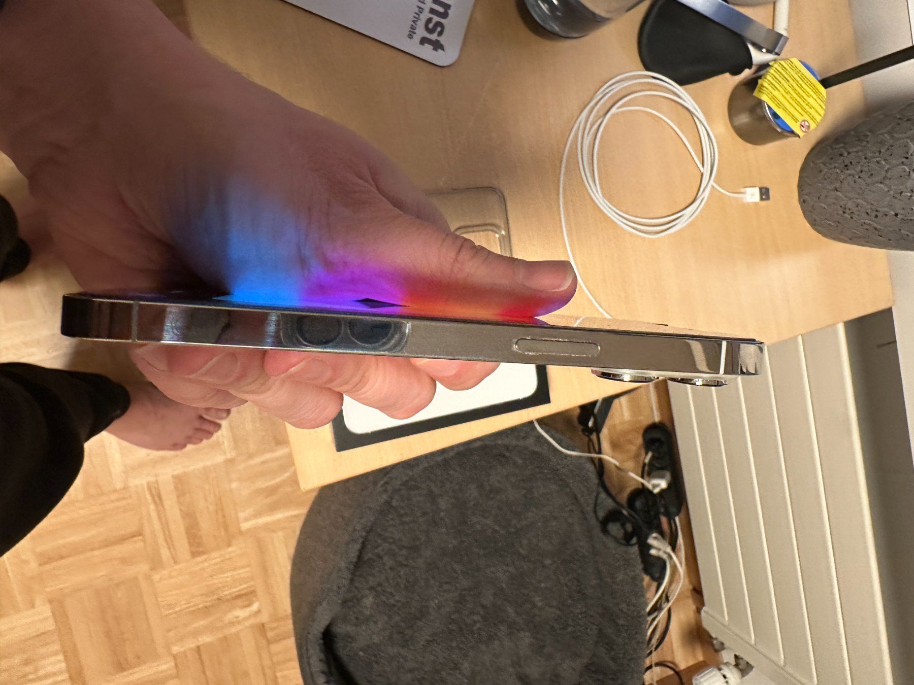 Apple Handys / Smartphones: Apple iPhone 13 Pro, 128 GB, weiss – Gebraucht aus Neuenhof von  3