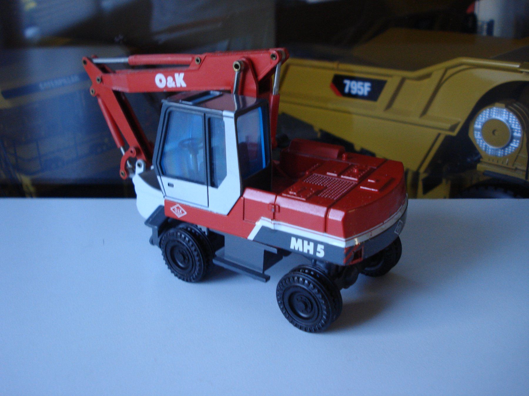 Kits de montage: O&K MH 5 Mobilbagger – Neuf (Voir description) à Mitlödi par worker04 1