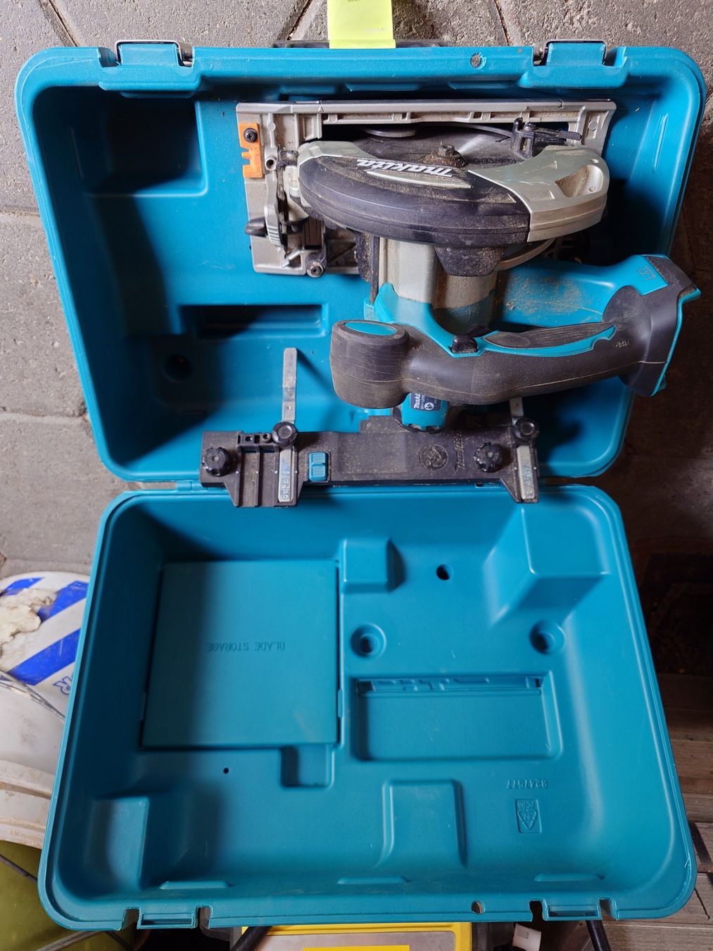 Makita Sägen: Kreissäge Makita – Neu (gemäss Beschreibung) aus Suhr von Richard_Nussweg 3