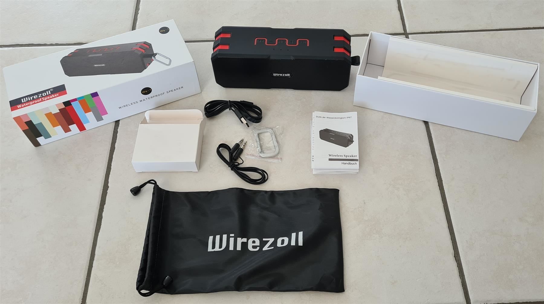 Casse acustiche: ***** Waterproof Bluetooth Speaker – Nuovo e nell'imballaggio originale da Villaz-St-Pierre venduto da Ubid 2