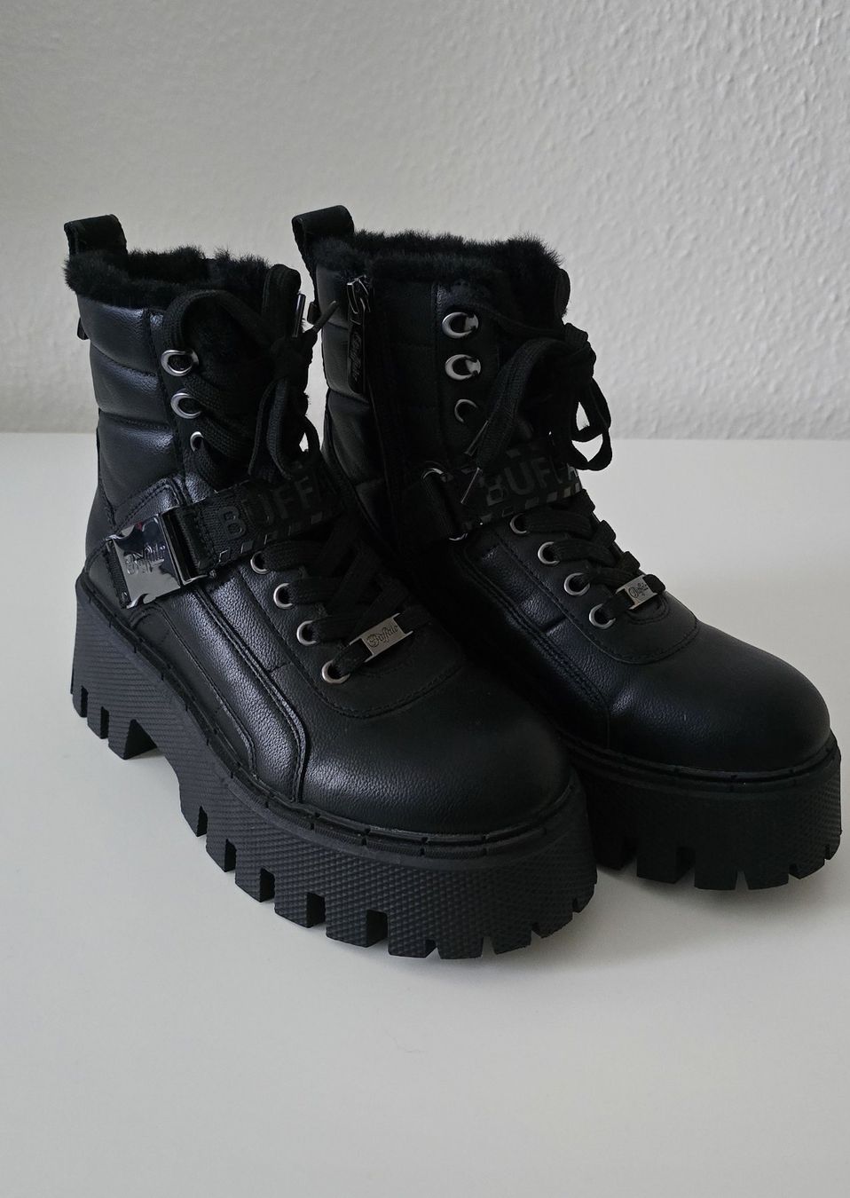 Buffalo Damenschuhe: Buffalo Stiefel – Neu (gemäss Beschreibung) aus Zürich von rba_n2pv 2