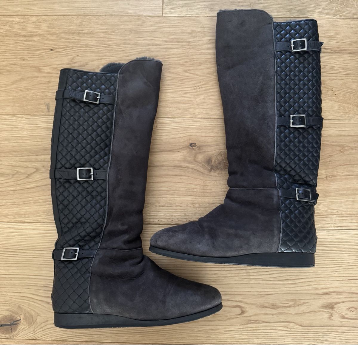 Jimmy Choo Scarpe da donna: Jimmy Choo quilted winter boots – Usato da Paradiso venduto da Edith_store